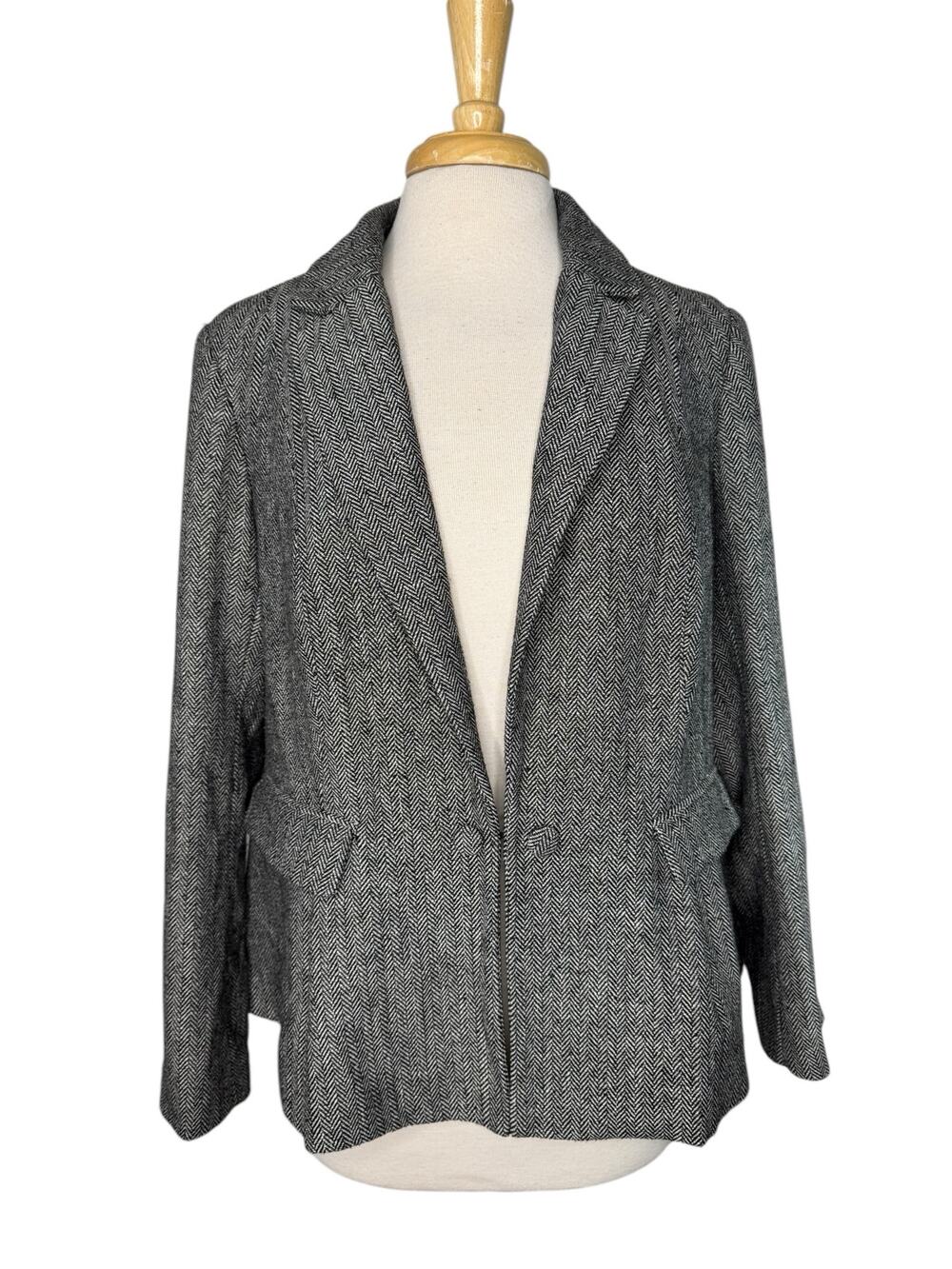 MODCLOTH Herringbone Wool Blend Double Button Blazer Size 1X Black White Womens